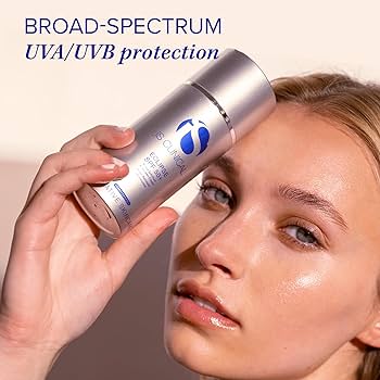 iS Clinical Eclipse SPF 50+ Perfect Tint transperent