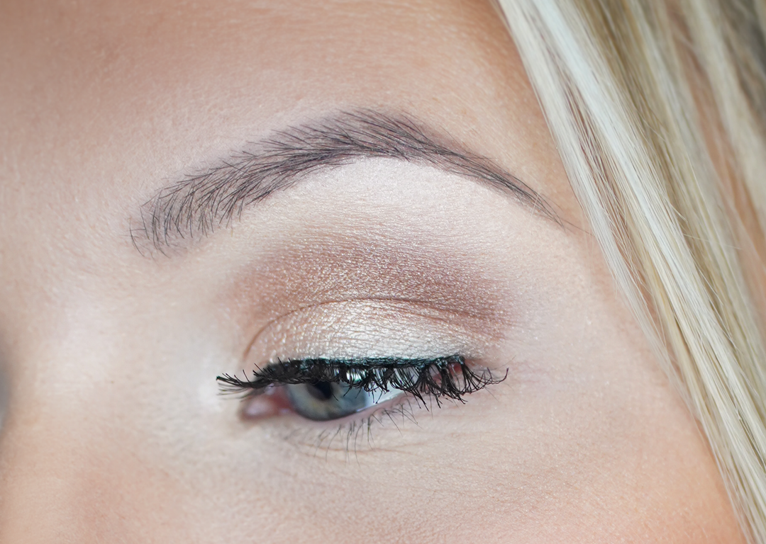 DRAMA QUEEN EYELINER